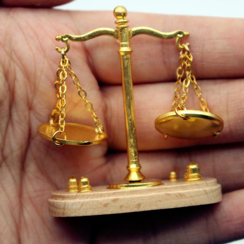 1:12 Dollhouse Vintage Balance - Kids Toys Vintage ulasan dan harga