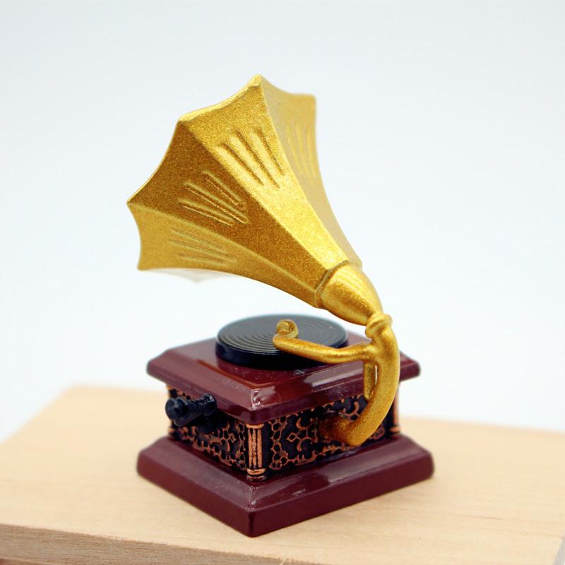 Dollhouse Vintage Phonograph M - Kids Toys Vintage ulasan dan harga
